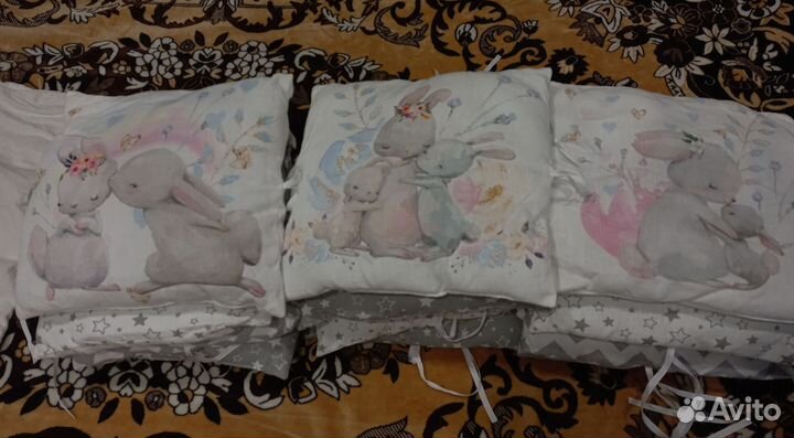 Комплект бортиков для кроватки новорождённого