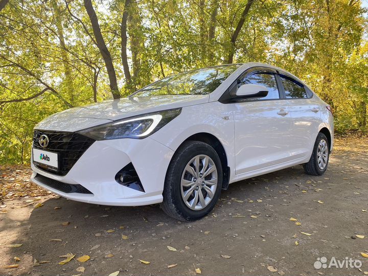 Hyundai Solaris 1.6 AT, 2022, 19 000 км