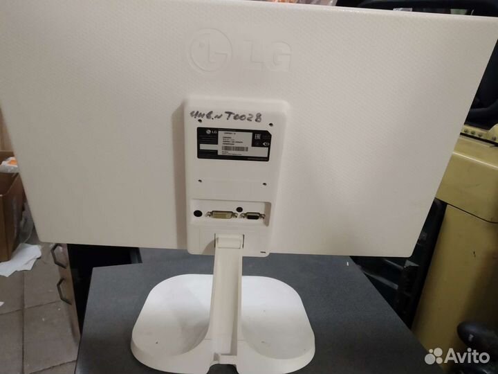 Монитор Lg 24'