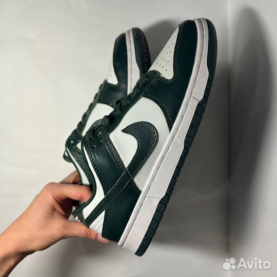 Кроссовки Nike SB Dunk LUX кожа новые