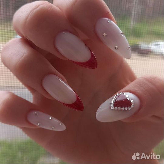 Наращ ногтей, гель лак, педикюр, парафинотерапия