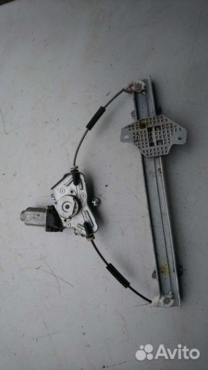 Стеклоподъемник передний правый kia rio 3