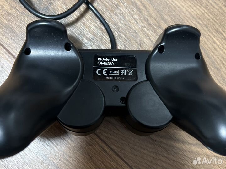Геймпад defender omega