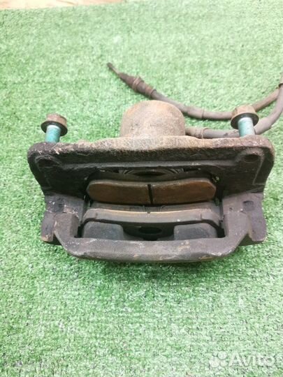 Суппорт тормозной передний правый Mazda 6 GH 2.0