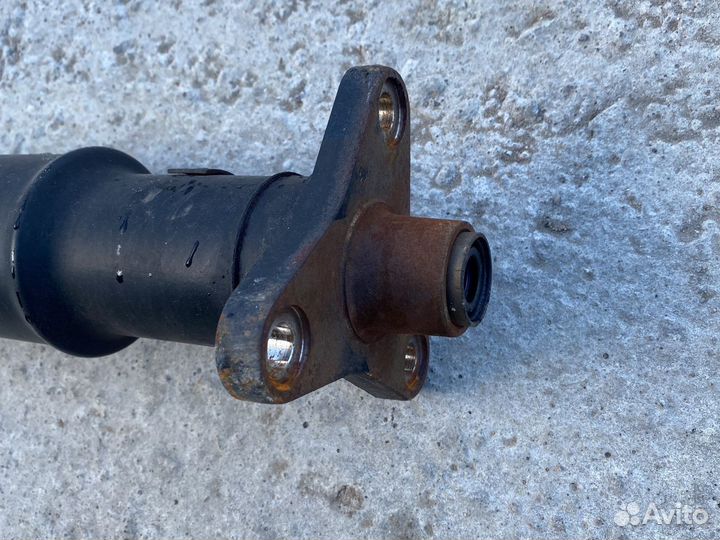 Задний кардан полный привод BMW F10 550ix