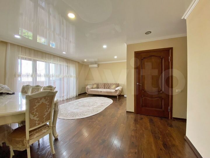 3-к. квартира, 80 м², 6/9 эт.