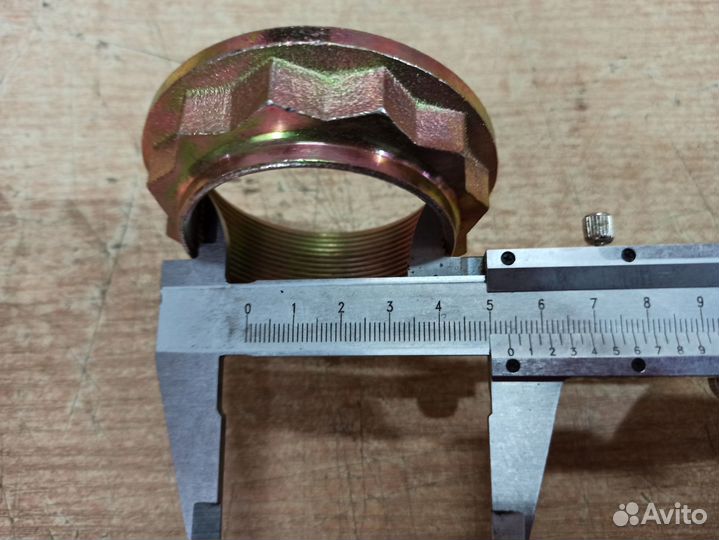 Гайка редуктора T5G F3000 AC16 MCP16 MCY13 Shacman