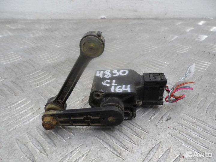 Датчик дорожного просвета Mercedes GL W164 0105427