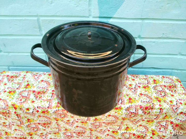 Огромная, на 20 литров кастрюля бак из СССР