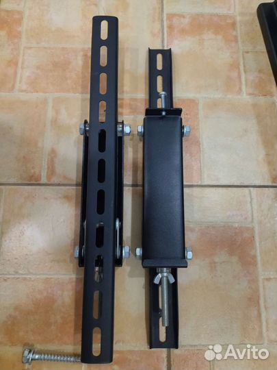 Кронштейн для телевизора (мощный)