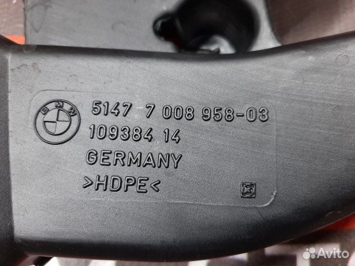 Воздуховод печки задний правый Bmw 5-Series E60