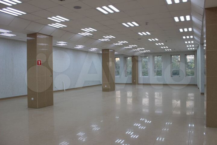 Торговая площадь, 415 м²