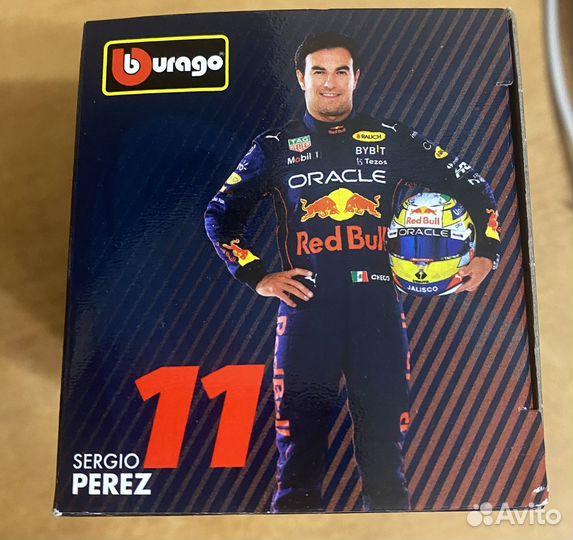 Модель коночного болида Формулы-1 red bull