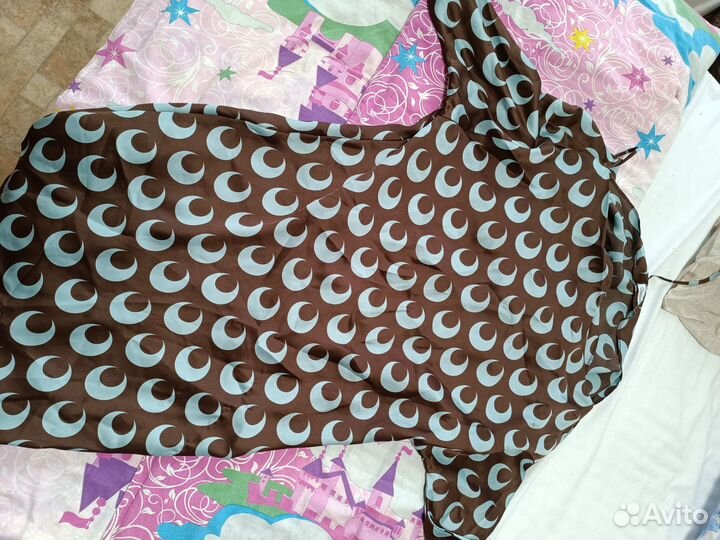 Отдам даром женские вещи