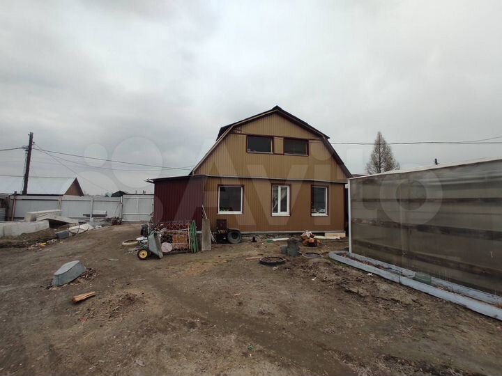 Дом 64,5 м² на участке 6,4 сот.