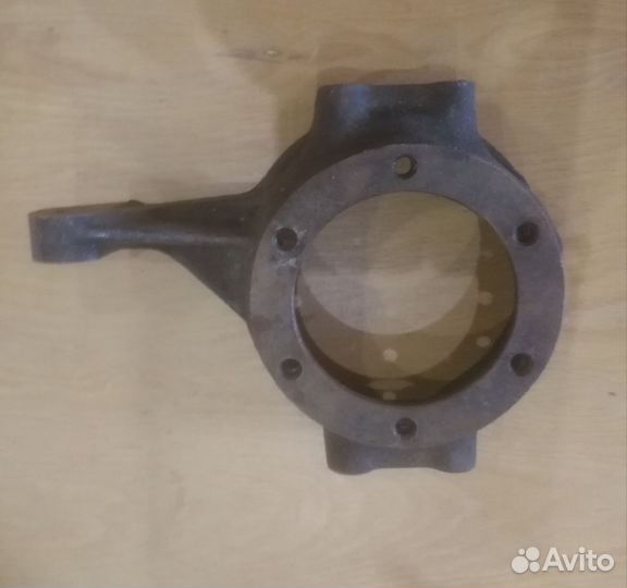 Корпус поворотного кулака УАЗ