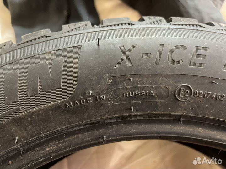 Michelin X-Ice North 4 215/55 R17 98T