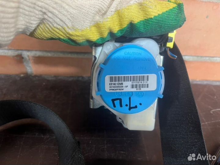 Ремень безопасности передний левый Mercedes-Benz