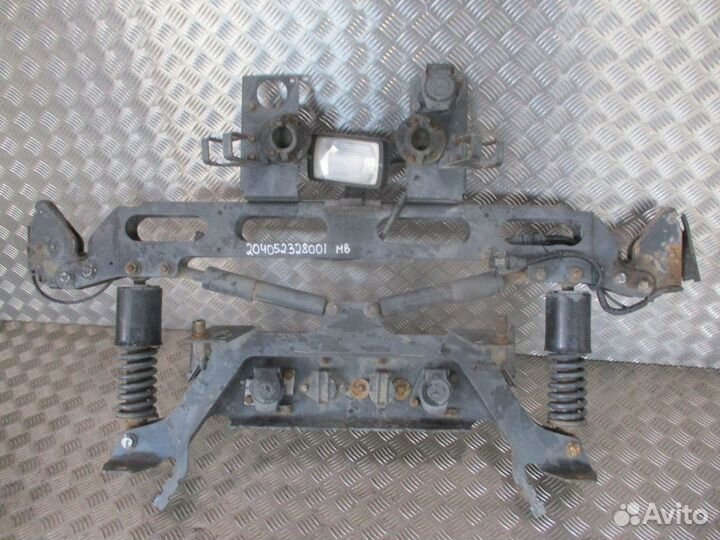 Кронштейн замков кабины в сборе Mercedes-Benz A930