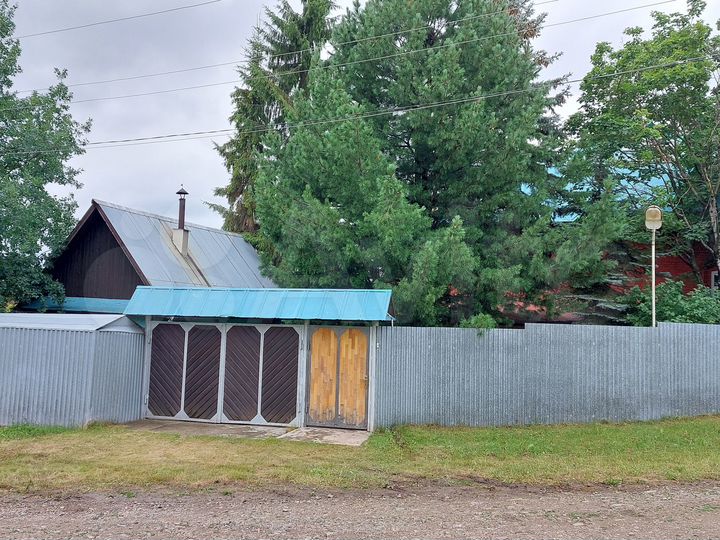 Дом 140 м² на участке 21 сот.