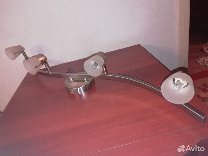 Светильник настенный/потолочный, 4 лампочки