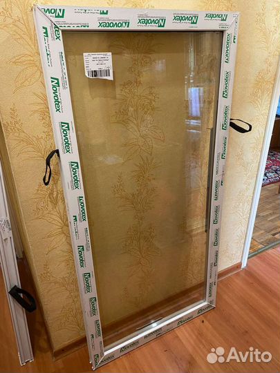 Стеклопакет в транспортировочной раме