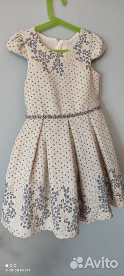 Нарядное платье для девочки, 140-146