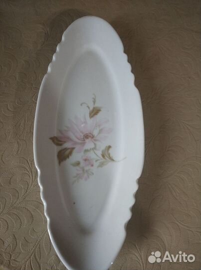 Блюдо фарфор