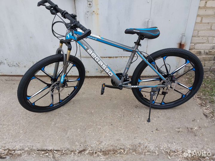 Велосипед на 26 литых дисках