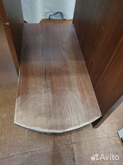 Компьютерный стол