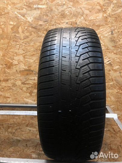 Hankook Winter I'Cept Evo2 W320 235/55 R17
