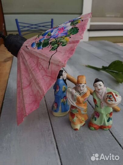 Японский зонтик для куклы. Винтаж