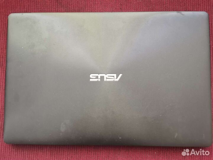 Ноутбук Asus X550D