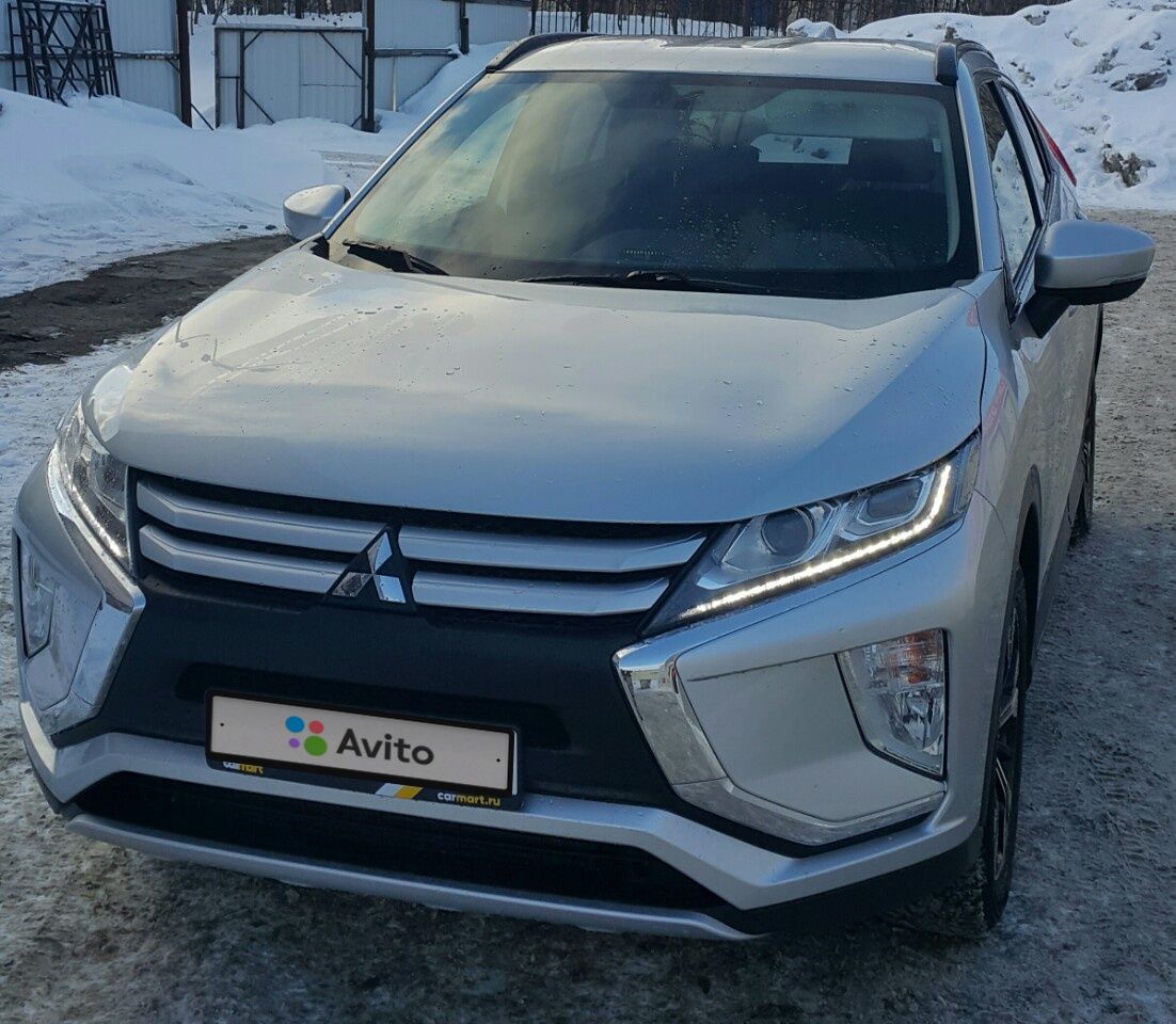 Mitsubishi Eclipse Cross: фото владельца