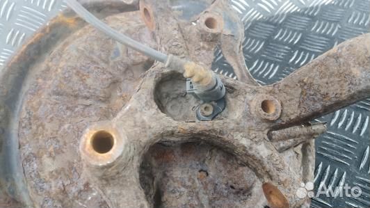 Ступица задняя левая volkswagen jetta 5 (7AG23LZ01)