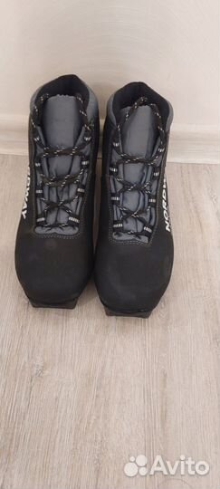 Лыжные ботинки 39 размер nordway