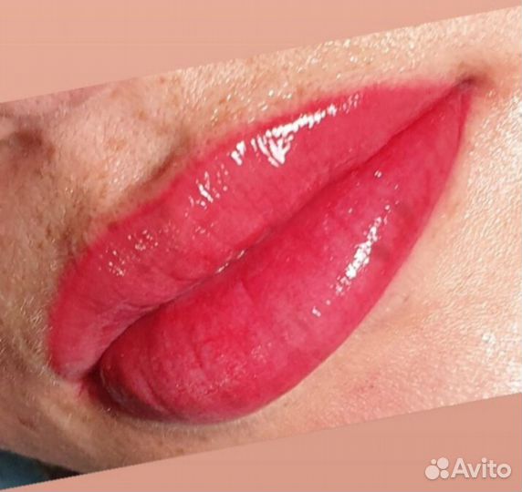 Удаление татуажа ремувером. Пудровое напыление губ