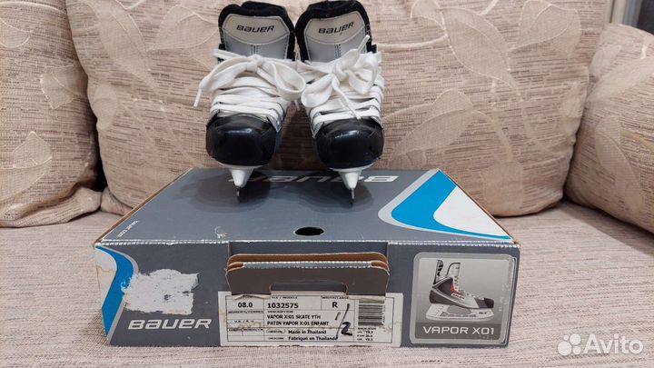 Коньки хоккейные детские