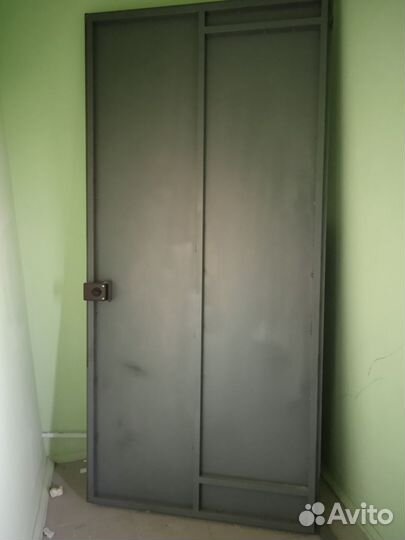 Дверь входная металлическая