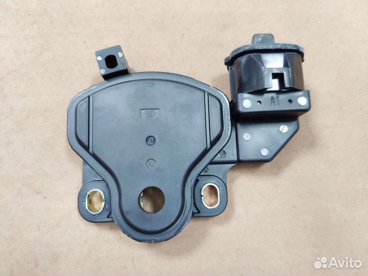 Датчик селектора АКПП A4AF3 A4BF3 A4BF2