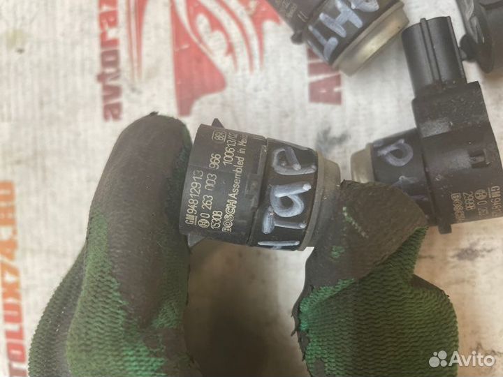 Датчик парктроника передний Opel Antara C105