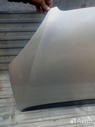 Капот Citroen C5, 2002г