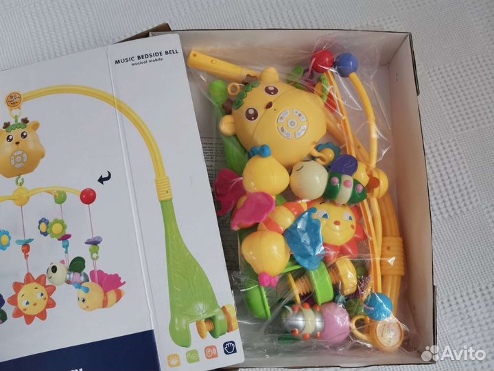 Мобиль для новорожденных новый