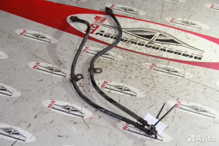 Тормозной шланг перед c Toyota Noah AZR60G 1AZ-FSE