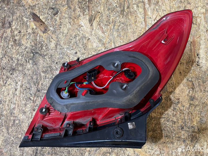 Фонарь задний правый Opel Mokka 2012 95089715