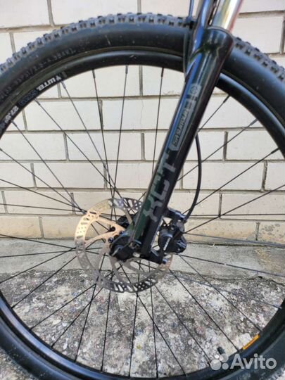 Горный велосипед Cannondale catalyst 2