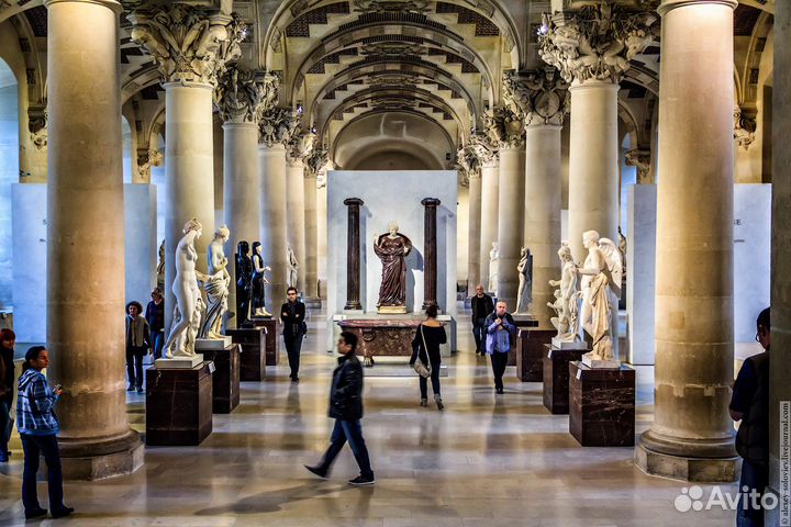 Альбом Ваша прогулка по Лувру