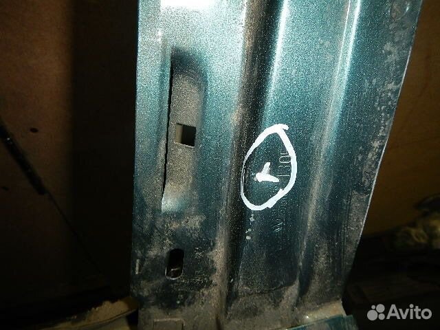 Дверь передняя левая Volkswagen Polo