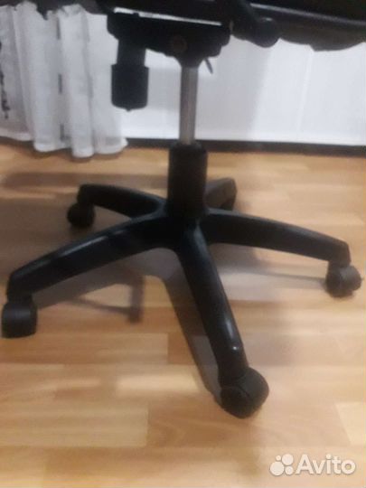 Компьютерное кресло бу