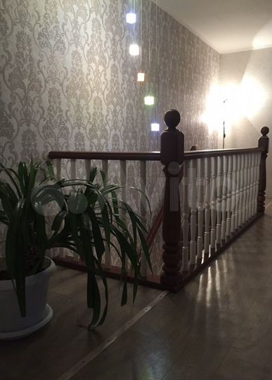 3-к. квартира, 99,5 м², 4/10 эт.